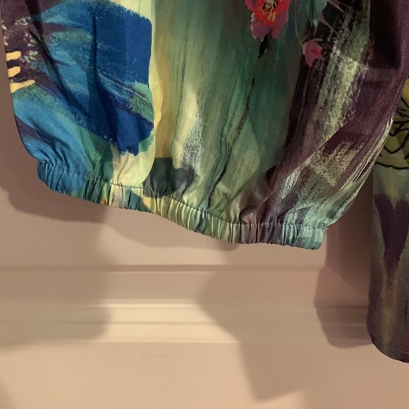 X large button down blouse - Picture 3 of 4